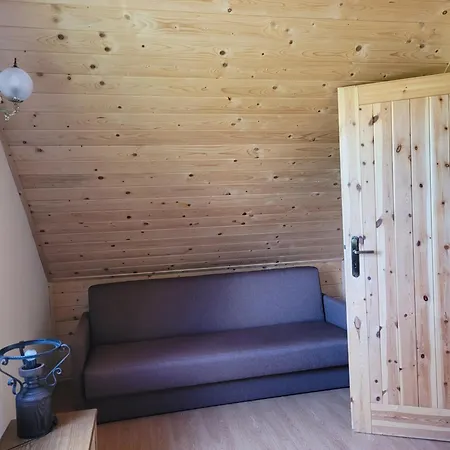 Domki Bialogarda Casa de Férias *