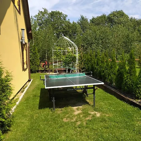 Domki Bialogarda Casa de Férias